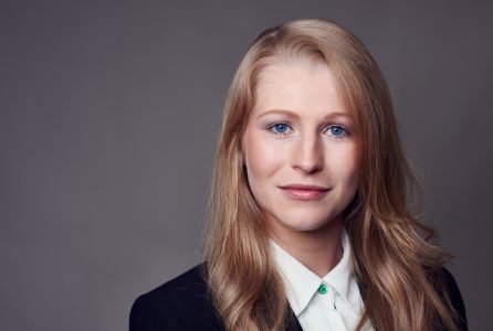 Elisabeth-Bracher_Hair-Makeup_20141110_182